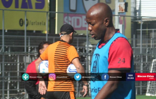 La extensa legión hondureña jugando en Centroamérica y hay muchos desconocidos