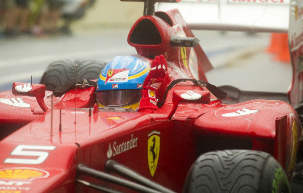 Vettel se coronó tricampeón en Brasil