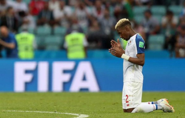 NO SE VIO EN TV: La foto que le pidieron a Thierry Henry y las caras largas de los panameños