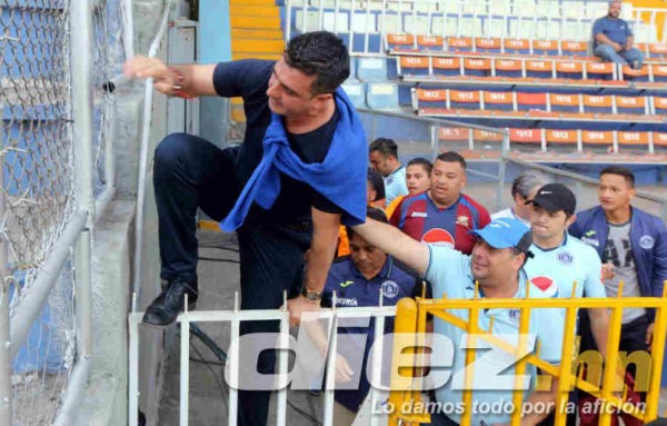 ¡Agarren a ese ciclón! Así festejó Motagua la eliminación del Olimpia