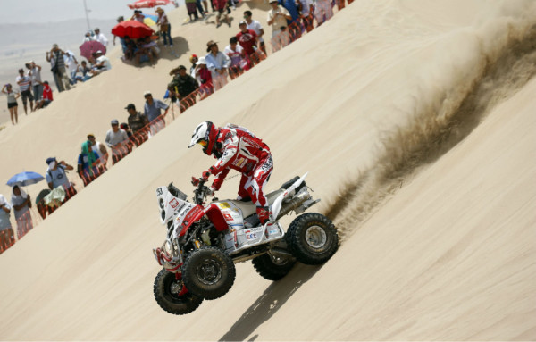 Auto Moto Rally Dakar en Lima Perú.