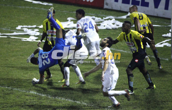 Real España selló su pase a la gran final.