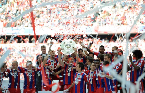 Bayern Munich estrena copa y uniforme en Alemania