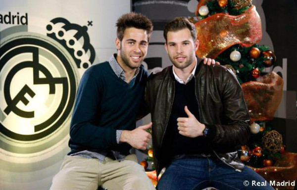 El Real Madrid realizó un brindis para desear una feliz Navidad a todos sus fanáticos .