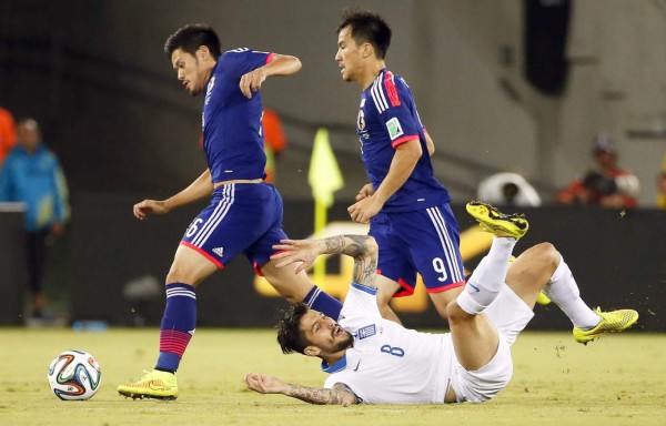 Japón y Grecia se hicieron daño con un empate en Natal