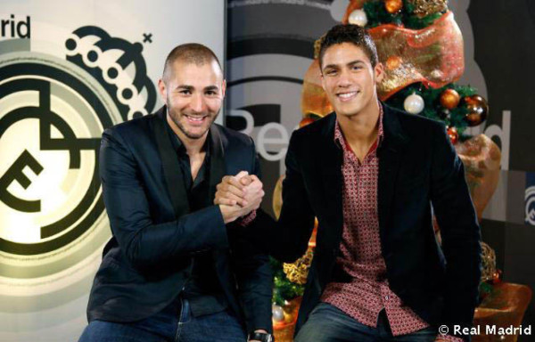 El Real Madrid realizó un brindis para desear una feliz Navidad a todos sus fanáticos .