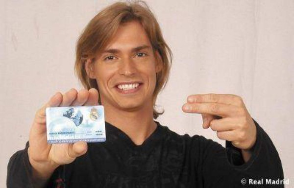 ¿A quién apoyan los famosos en el clásico Barcelona-Real Madrid?