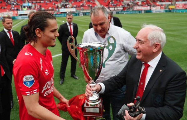 Bombazos: El City revoluciona el mercado y Aubameyang tiene vía libre para irse&nbsp;&nbsp;