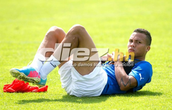 La vida de Arnold Peralta en imágenes