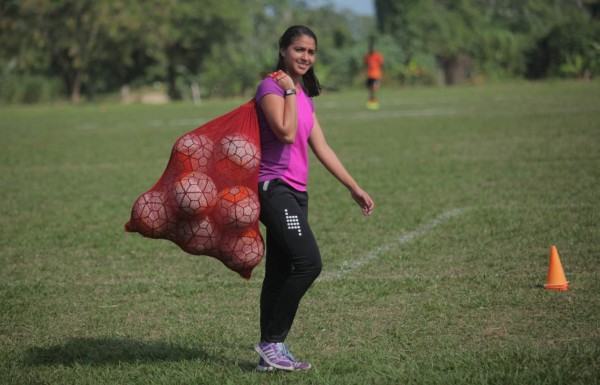 Conocé a Keila, la bella psicóloga que fichó por el Vida de La Ceiba