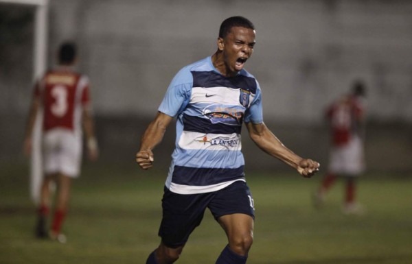 FOTOS: Así se gana la vida en Estados Unidos 'Pavoncito'