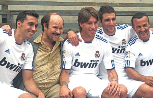 Neymar su une a lista: Los futbolistas que fueron parte de una serie o película