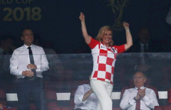 Presidenta de Croacia, Kolinda Grabar se roba todas las miradas en la final de Rusia 2018
