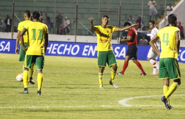 Ascenso: Horacio Londoño regresa y jugador del Arsenal se iría al extranjero