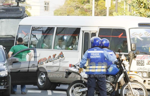 NO SE VIO EN TV: El perro, el colado y el berrinche de Vargas en el Morazán