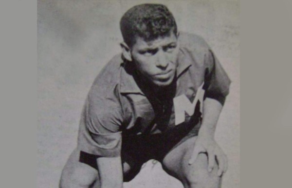 Cada vez se acerca más: ¿A cuántos goles está Rubilio Castillo de Wilmer Velásquez en la tabla histórica?