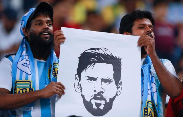 No viste en TV: El bonito gesto de Messi en el triunfo de Argentina ante Brasil