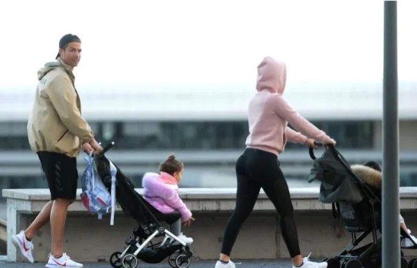 Cristiano Ronaldo se cansa de su apartamento en Funchal y alquila una casa en un pueblo de pescadores