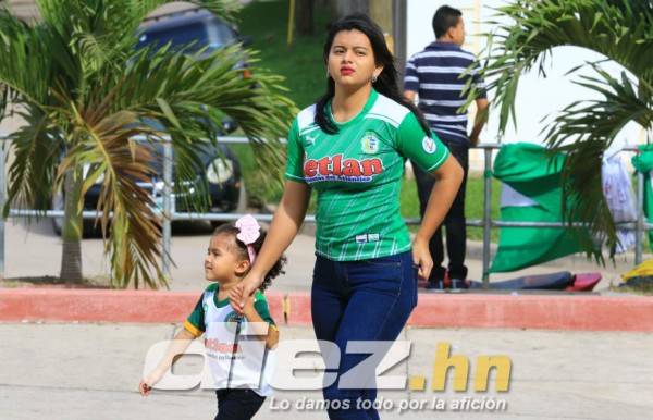 Imágenes que no se vieron por televisión de la jornada inaugural de la Liga