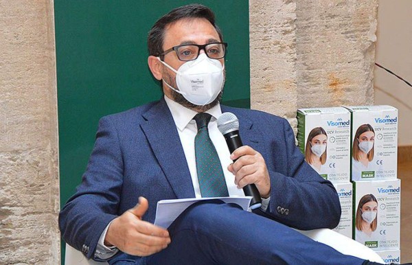 Con tejido inteligente: Así son las nuevas mascarillas que destruyen el coronavirus en un minuto&nbsp;&nbsp;