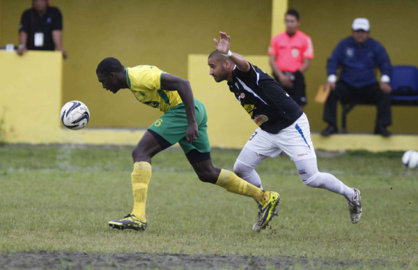 Parrillas One empató 0-0 con el Victoria