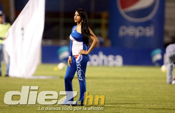 ¡Ambientazo en clásico capitalino entre Motagua y Olimpia!