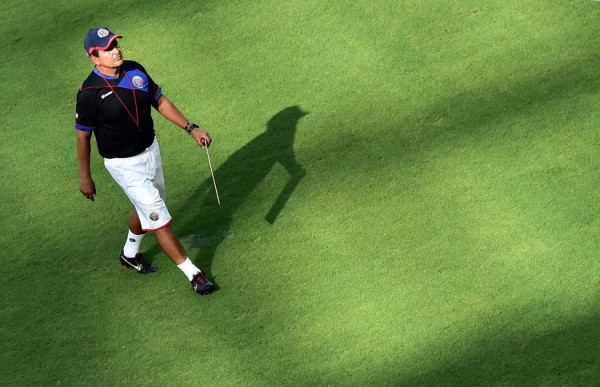 El futuro de Pinto con Costa Rica se conocerá este jueves