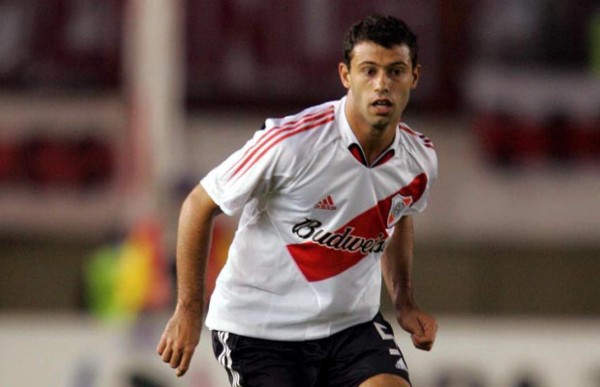 Así lucian los cracks mundiales cuando jugaban en Boca y River