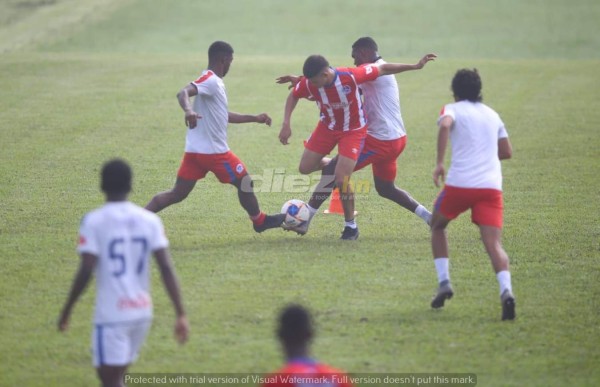¡Caras nuevas! Las novedades en el primer entrenamiento del tricampeón Olimpia y los que fueron renovados