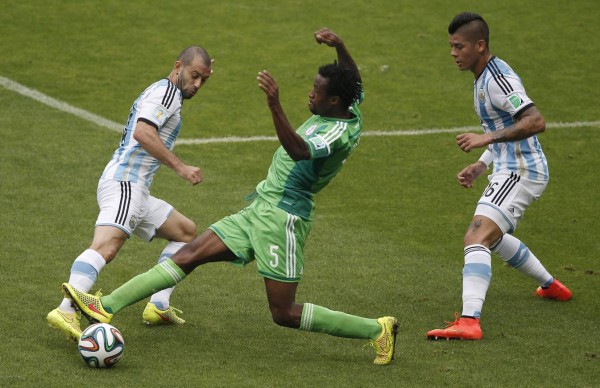 Argentina venció a Nigeria por 3 a 2 con dos goles de Lionel Messi