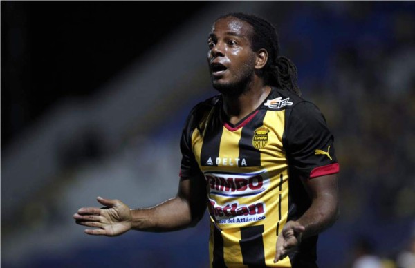 Los peores refuerzos extranjeros en el fútbol centroamericano