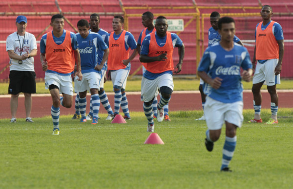 Honduras inició su preparación para choques ante Panamá y Canadá.