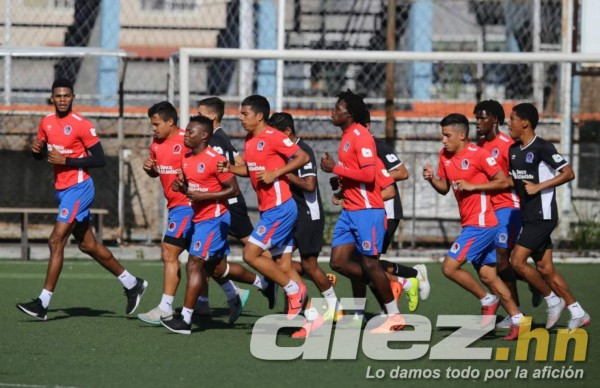 FOTOS: Tres caras nuevas en Olimpia, una renovación y descartan a un exReal España