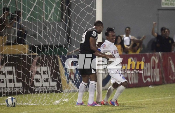 La mejores imágenes del clásico España Olimpia