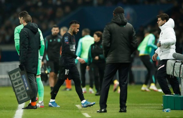 Fotos: Keylor Navas se marcha expulsado en el PSG y así reaccionó Neymar por ser el sacrificado