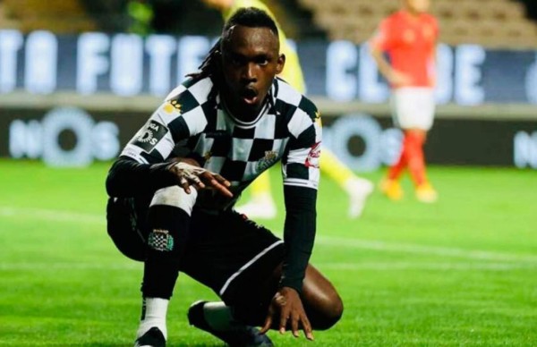 MERCADO: Hondureño fichado en el extranjero, UPN sin técnico y definido el futuro de Rotondi y Agámez; la decisión del Inter con Rigo Rivas&nbsp;&nbsp;