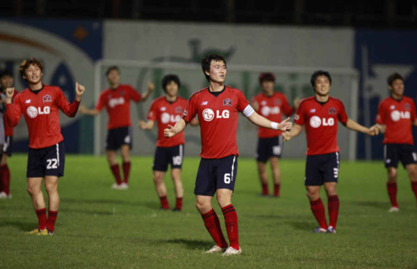 Real España recibe goleada del Goyang de Corea del Sur.