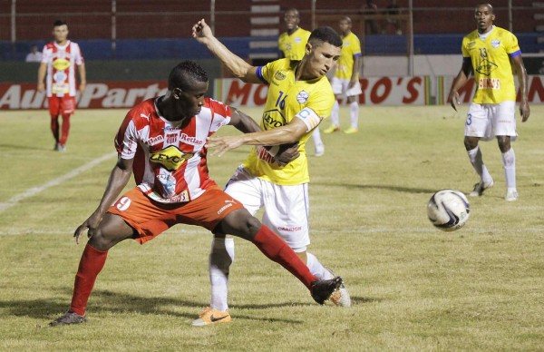 Victoria derrotó 2-0 en amistoso al Vida