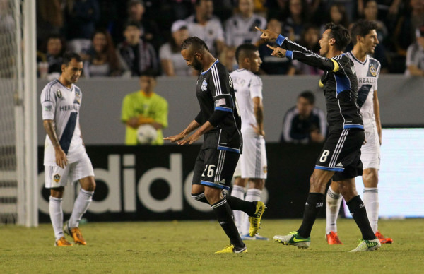 El tiro mortal de Victor 'LA MUMA' Bernárdez.