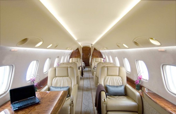 El Embraer 600 Legacy, el avión presidencial donde viajaría Chelato