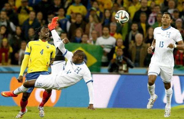 Honduras cae ante Ecuador 2-1