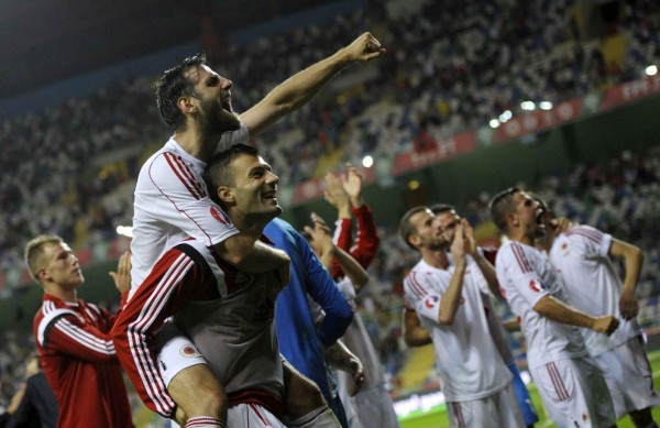 Imágenes de los partidos por las Eliminatorias para Eurocopa