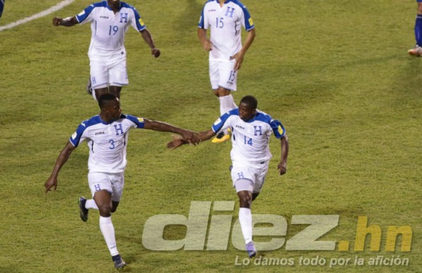 Las mejores imágenes del Honduras-El Salvador en el Olímpico