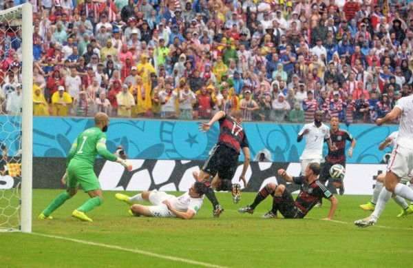 Alemania vence 1-0 a Estados Unidos y ambos clasifican.