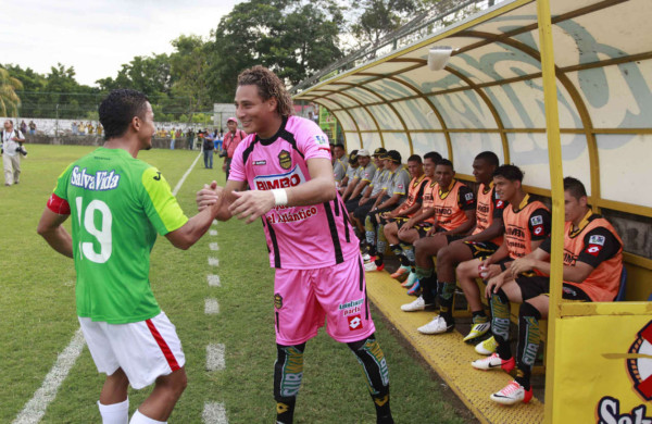 Un sábado de clásicos, goles y baile.