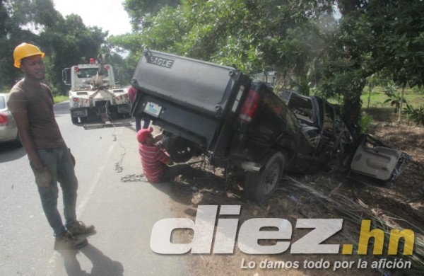 FOTOS: ¡Impactante! Así quedó el auto en el que se accidentó Jhon Paul Suazo
