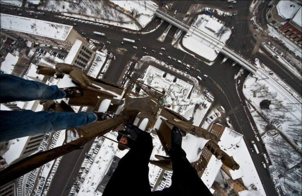 Las 20 selfies más atrevidas y peligrosas en la historia