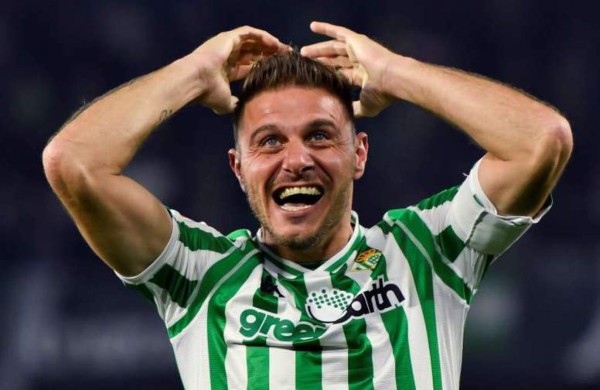 Las 11 grandes figuras que se podrían retirar del fútbol por culpa del coronavirus