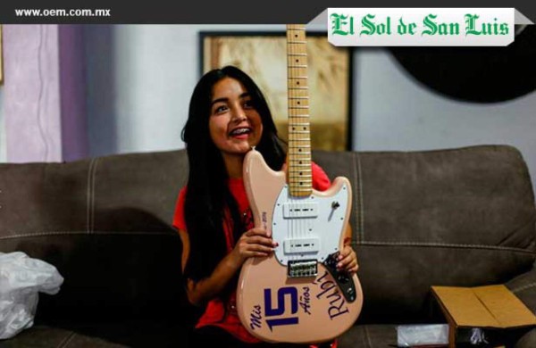 Los increíbles regalos que recibió Rubí en su fiesta de 15 años