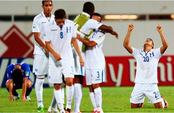 Selección Sub-17 de Honduras derrota a Uzbekistán y se mete a cuartos de final.
